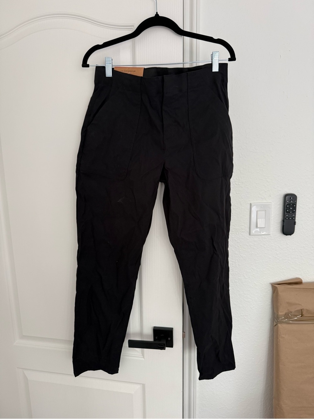 Eddie Bauer cropped dress pants